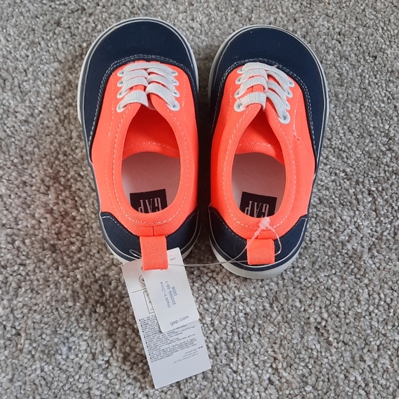 GAP Other - NWT Baby Gap Boys Shoes
